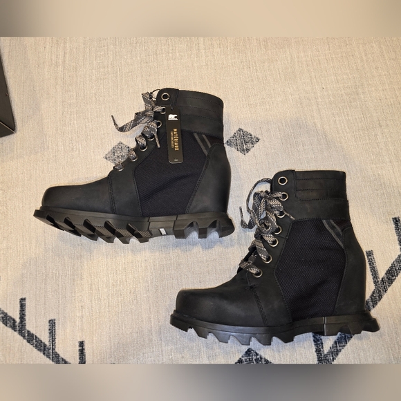 NIB SOREL Joan Of Arctic Wedge III Lexie Boot Women's 7.5 black noir Ankle Boots - Picture 8 of 13